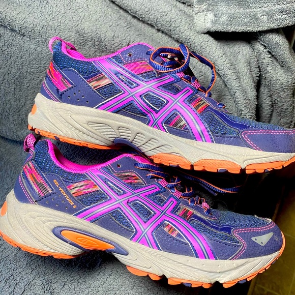 Asics Shoes - Woman’s Asics tennis shoes size 8